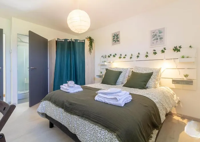 L'ostau Deu Bonur - D'hotes Bed and Breakfast